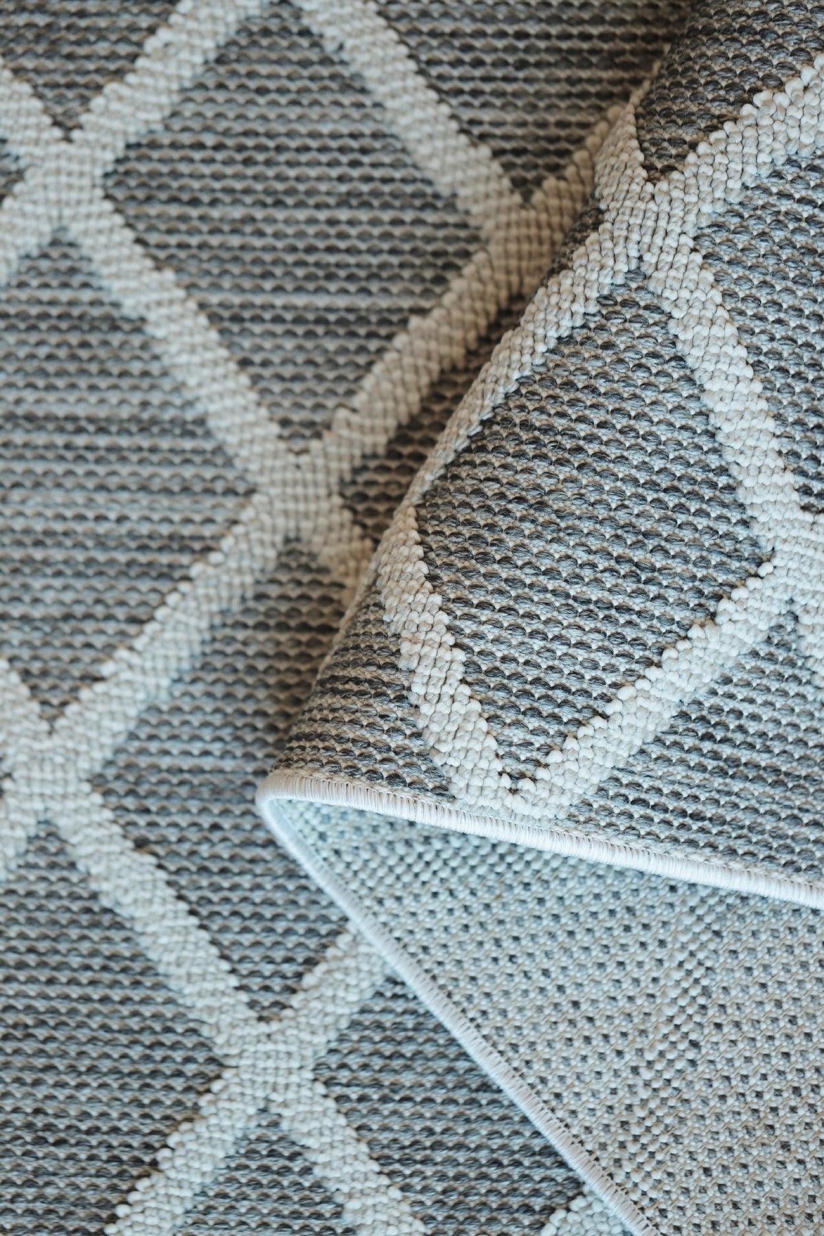 Cable Yüksek Kalite Sık Dokulu Silinebilir Bukle - Modern Gri
