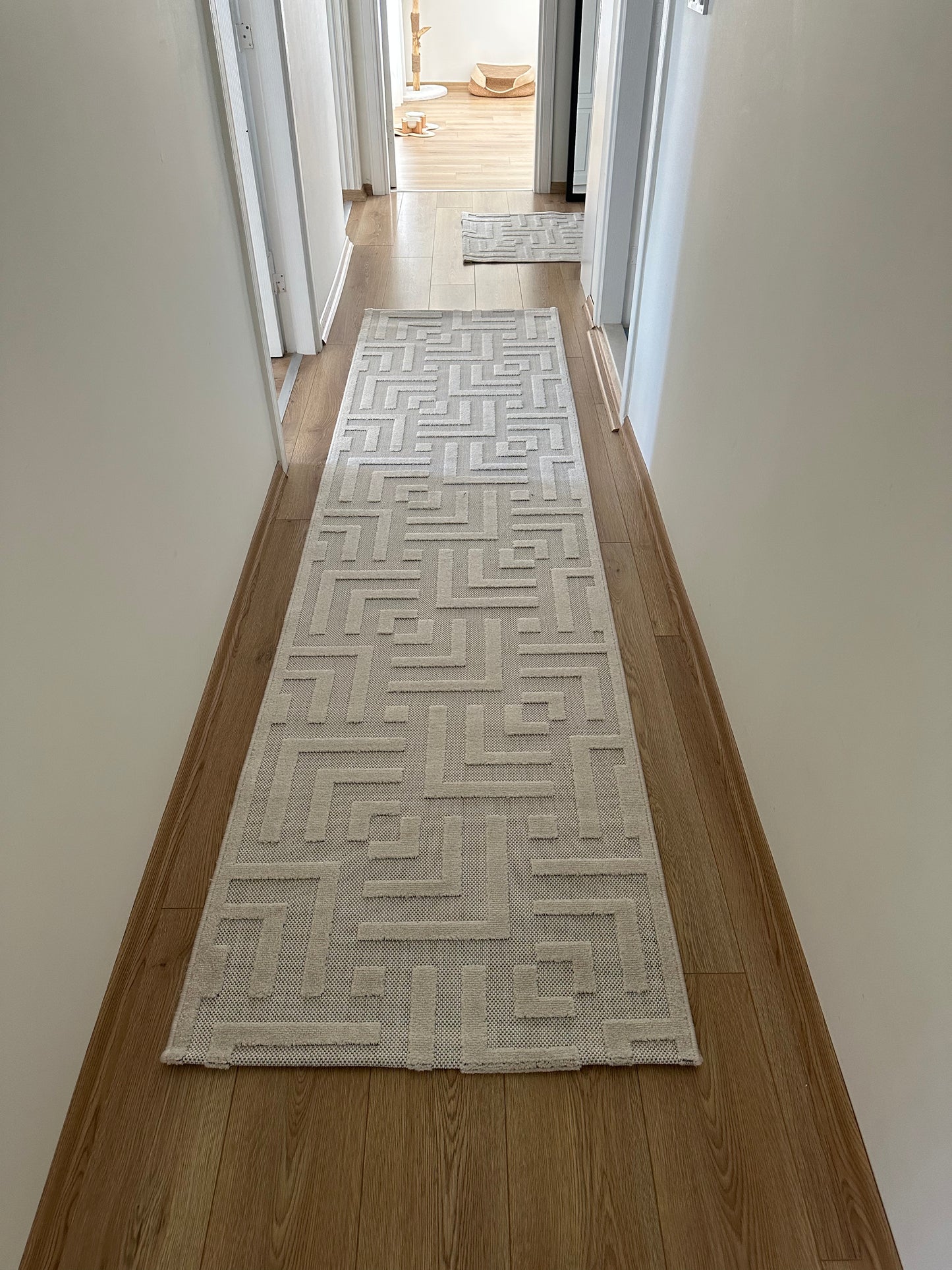Carpetde Fabel serisi Antialerjik Tozumaz Kabartma Halı - Modern Kırık Beyaz