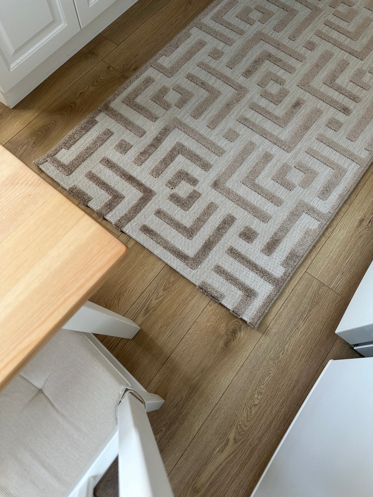 Carpetde Fabel serisi Antialerjik Tozumaz Kabartma Halı - Modern Bej Vizon